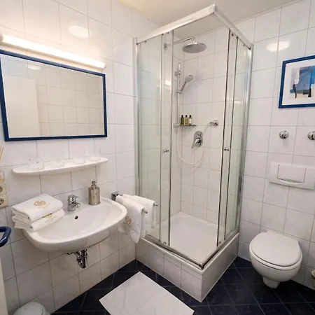 Garni Kreuzaecker 3* Ulm